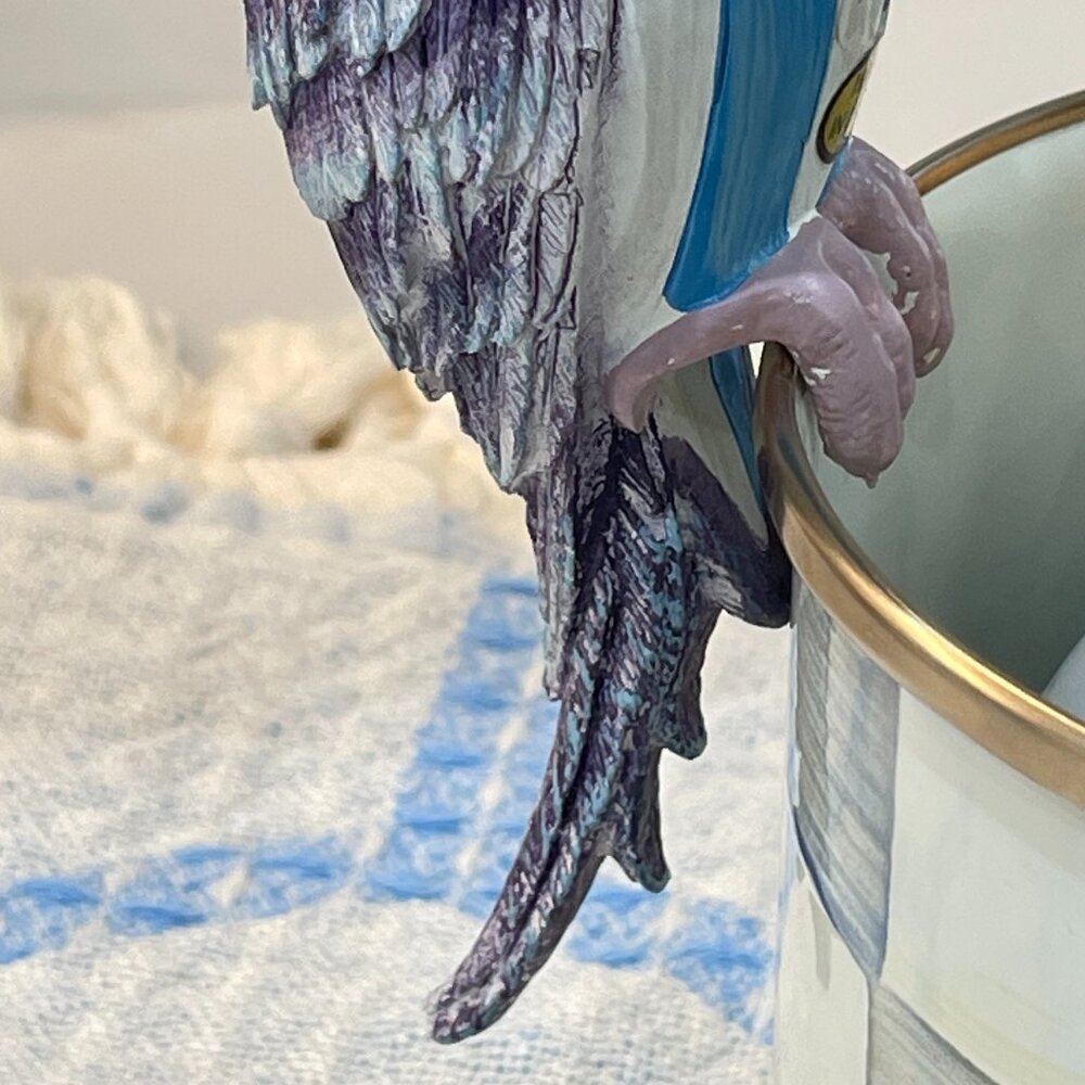 Bluebird Conservatory | MacKenzie-Childs Blue Striped Parrot Pot Climber – New - Picture 8 of 14